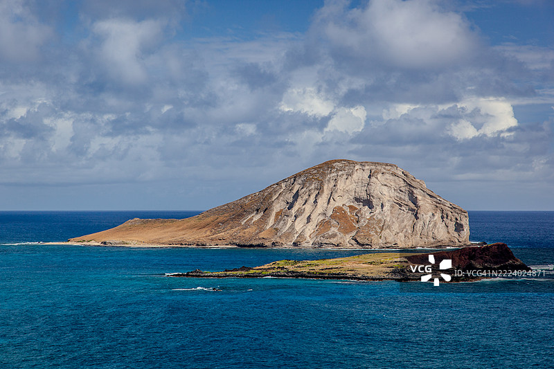 近距离观察岛屿图片素材