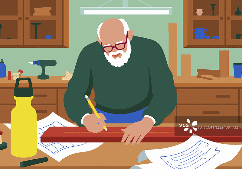 老年人在工作坊里用铅笔测量桌子上的木材，周围有工具和蓝图。插图图片素材