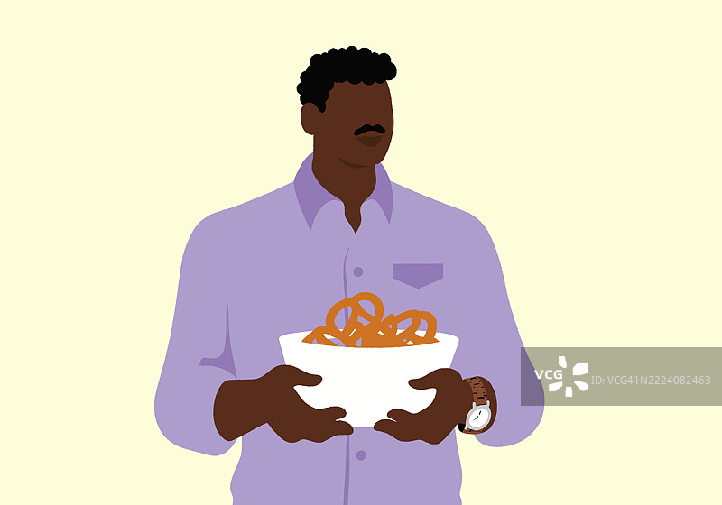 穿着紫色衬衫的男人手里拿着一碗椒盐卷饼，手腕上戴着手表。插图图片素材