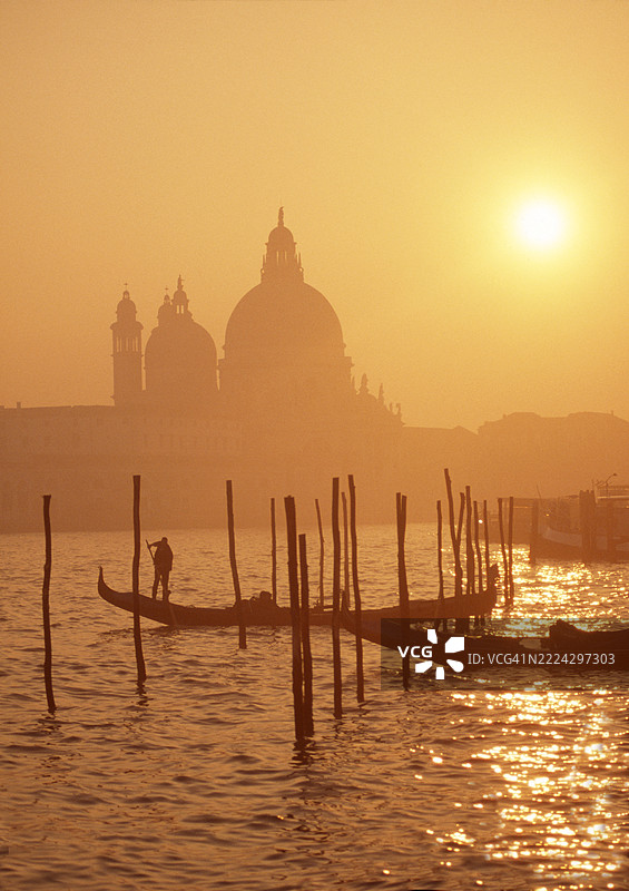 威尼斯，日出时的大运河图片素材