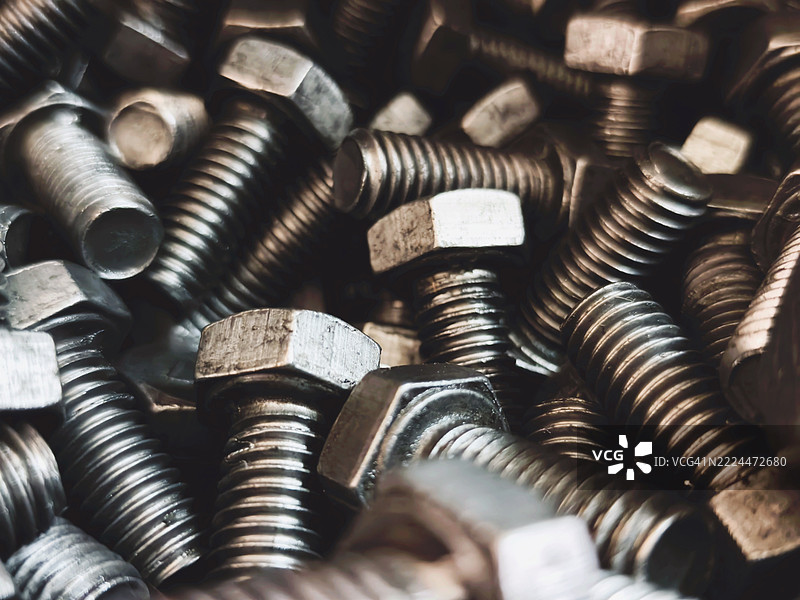 工业金属螺栓的特写视图图片素材