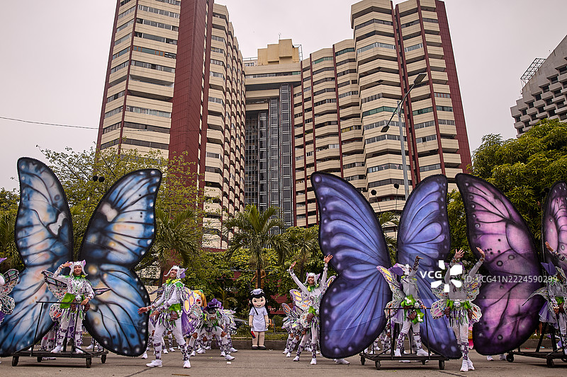 帕鲁帕罗节的舞者。图片素材