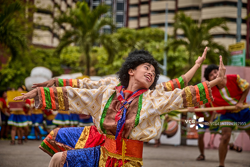 帕西达耀节的奥罗拉舞者。图片素材