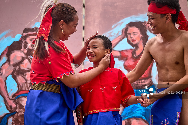 帕西达耀节的奥罗拉舞者。图片素材