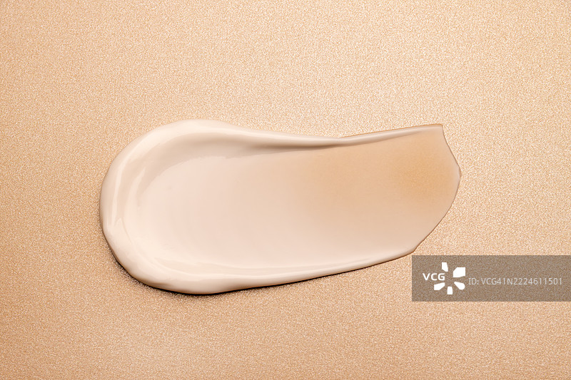 质感白色涂抹抗衰老护肤霜或身体乳液图片素材