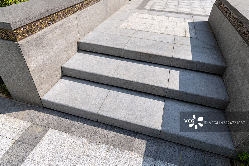 灰色石阶向上延伸图片素材