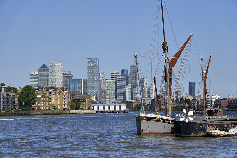 伦敦东部的金丝雀码头金融和住宅中心，英格兰，英国。图片素材