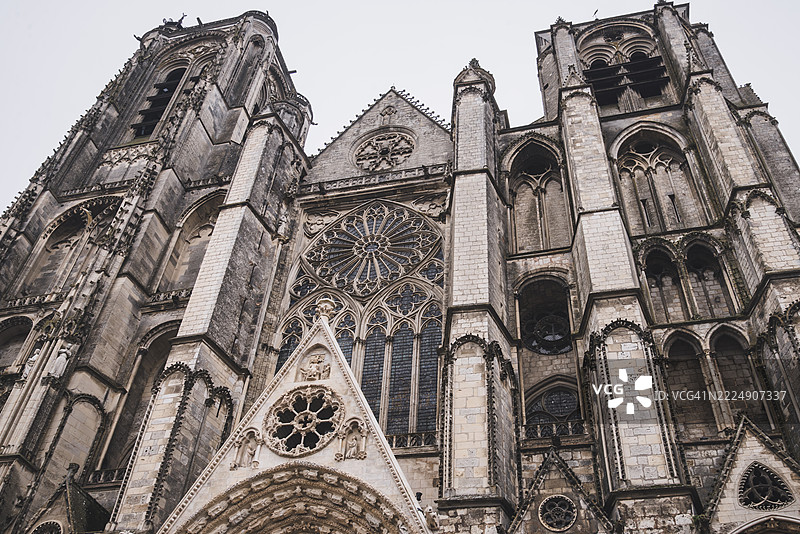 布尔日大教堂外观图片素材