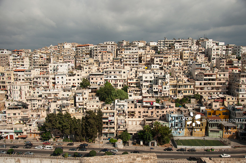 黎巴嫩北部的的黎波里城市天际线鸟瞰图图片素材