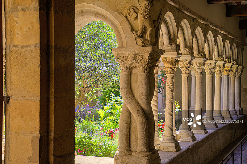 艾克斯大教堂，艾克斯-普罗旺斯，普罗旺斯，法国图片素材