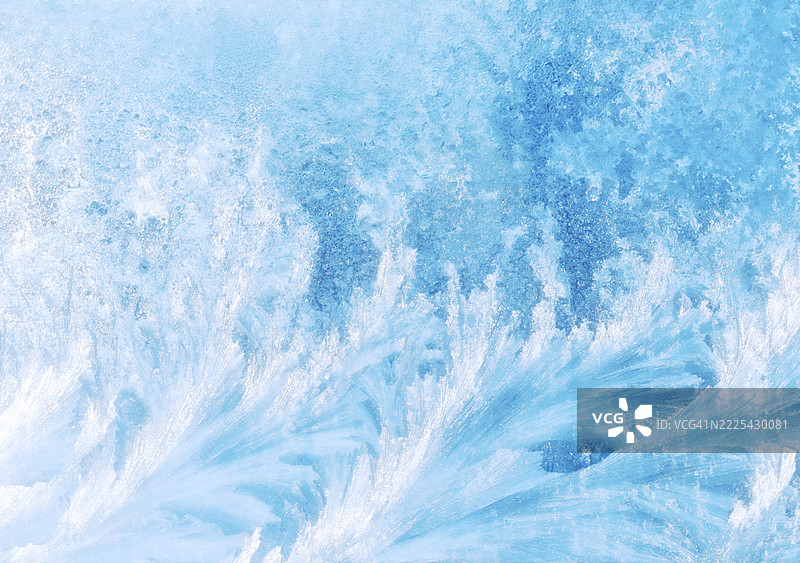 窗玻璃上的霜花特写图片素材