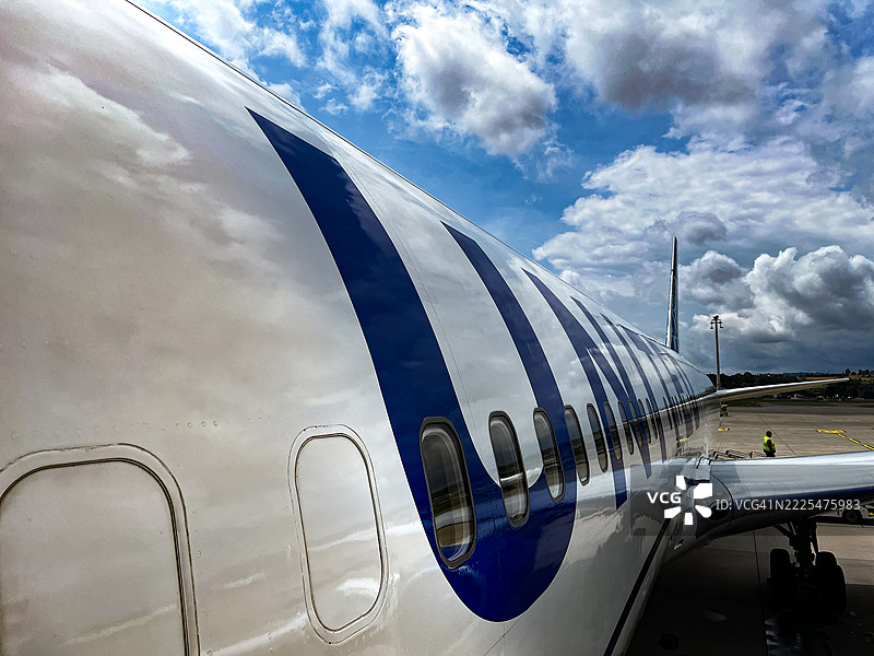 美国联合航空波音767在瑞士苏黎世登机图片素材