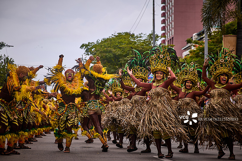 迪纳江节的舞者。图片素材