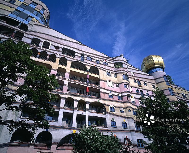 达姆施塔特的森林螺旋建筑图片素材