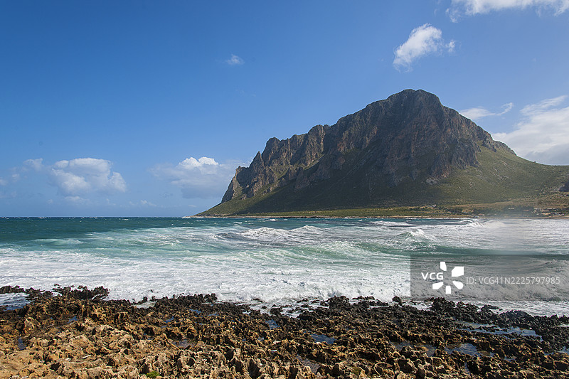 西西里，库斯托纳基和科法诺山的景观图片素材