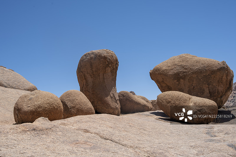 岩石形成，庞托克山脉，大斯皮茨科普，斯皮茨科普，大斯皮茨科普自然保护区，纳米比亚图片素材