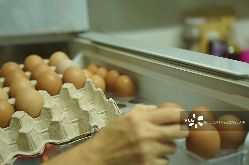 冰箱里的鸡蛋图片素材