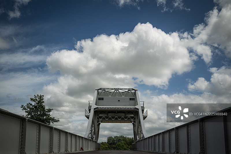 2025年5月28日，法国诺曼底贝努维尔的佩加索斯桥二战遗址，下午时分图片素材