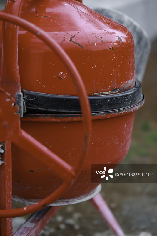 重型便携式红色水泥搅拌机图片素材