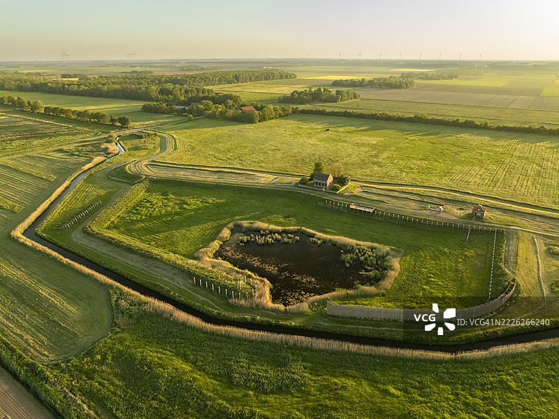 从上方俯瞰弗莱福兰的舒克兰，曾经的泽伊德海岛屿图片素材