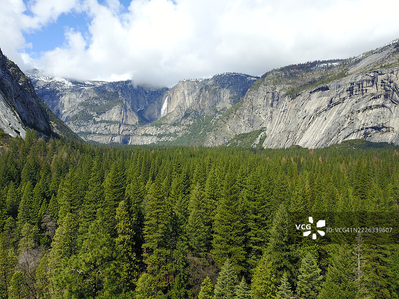 加利福尼亚州的山脉与天空的美丽景色， 美国图片素材