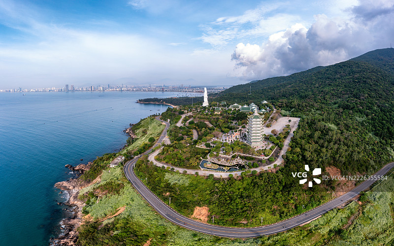 越南岘港山茶半岛的灵应塔鸟瞰图图片素材