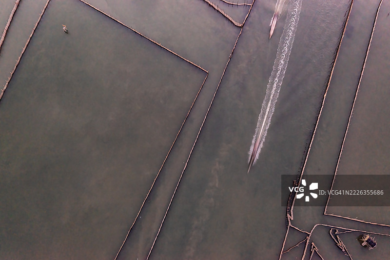 越南顺化省的楚温泻湖鸟瞰图图片素材