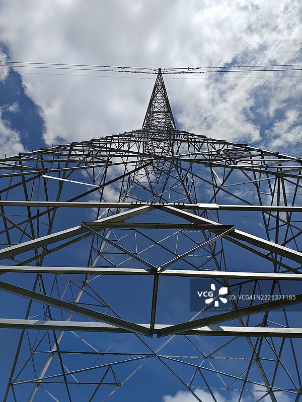 高压电杆，劳阿格，伊洛克斯，菲律宾图片素材