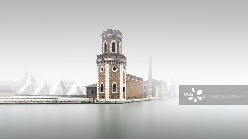 意大利威尼斯东部威尼斯军区阿森纳的长时间曝光入口图片素材