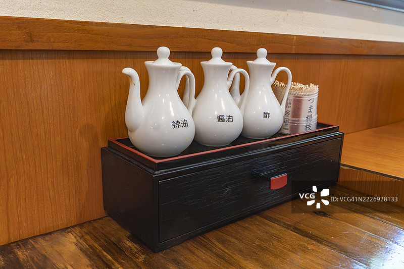 Chuka餐厅调味品与必需品图片素材