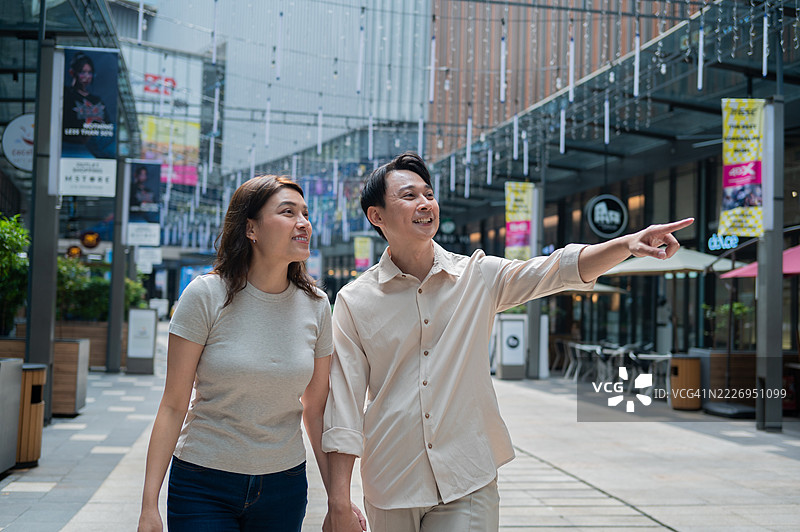 周末活动缓解压力户外散步健康生活方式库存照片图片素材