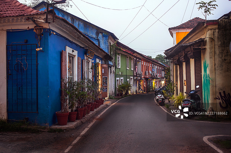 果阿邦帕纳吉的丰坦哈斯街道（老城区）。图片素材