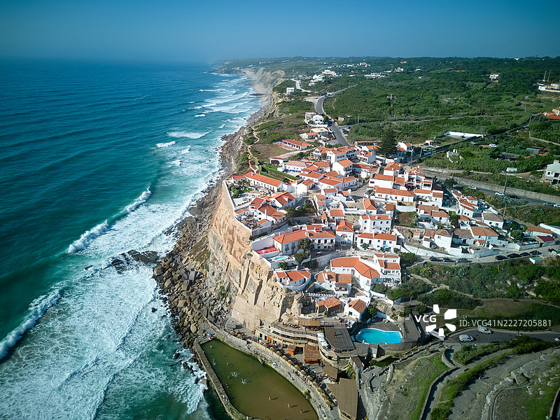 悬崖顶上的阿泽纳斯杜马尔图片素材