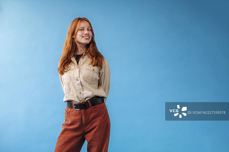 红发女孩的肖像图片素材