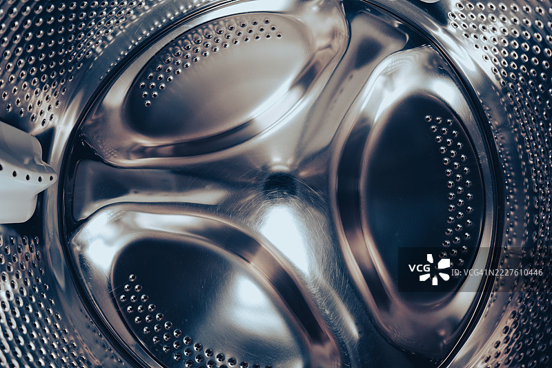 内置洗衣机筐，抛光铬，钢材细节图片素材