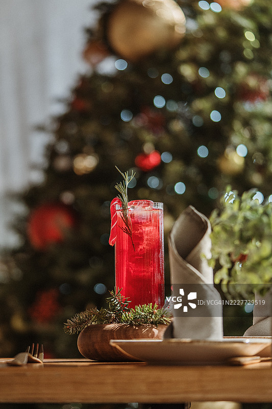 桌子上的圣诞装饰特写，普埃布拉，墨西哥图片素材