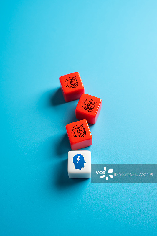 压力和强迫思维 心理健康与治疗 管理焦虑，实现情感稳定和提高生活质量，乌克兰图片素材