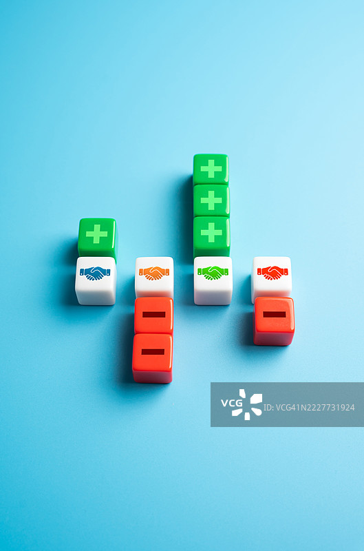 协议和合同的利弊包括安全性和清晰性，权利、责任和风险，乌克兰图片素材