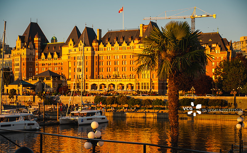 维多利亚的费尔蒙特皇后酒店图片素材