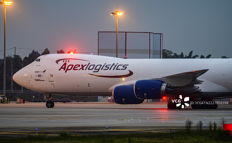 波音最后一架747货运航班在成都的任务图片素材