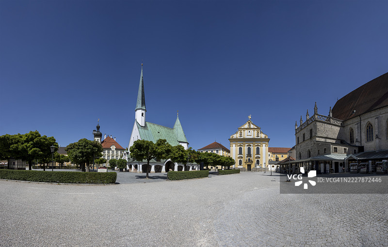 格雷斯教堂和圣玛德琳教堂位于卡佩尔广场,朝圣地,奥尔特丁,巴伐利亚上巴伐利亚,德国图片素材