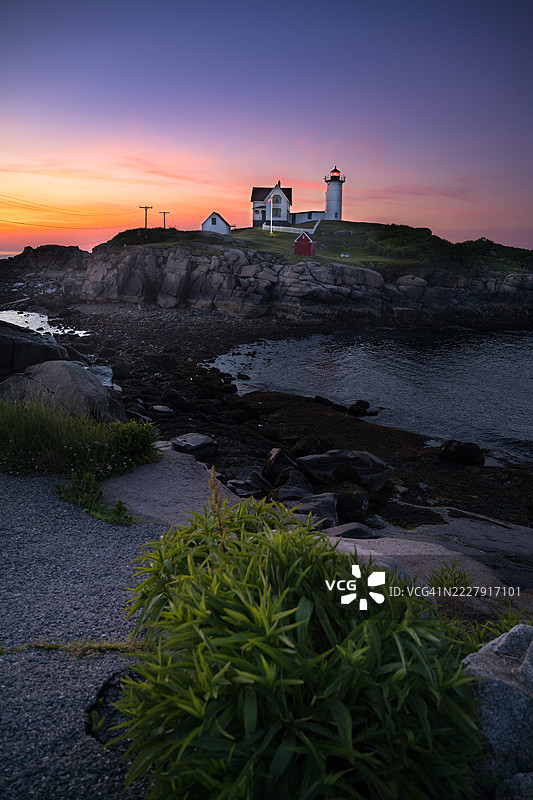 日落时分，海洋与天空的美丽景色，缅因州约克，美国图片素材