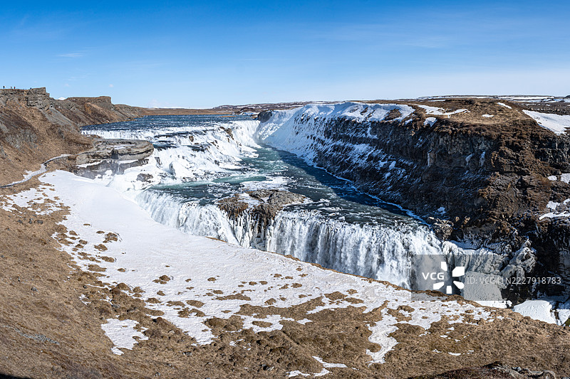 冰岛雪山与天空的美丽景色图片素材