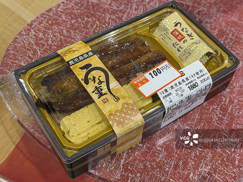 土用丑之日的鳗鱼蒲烧便当图片素材