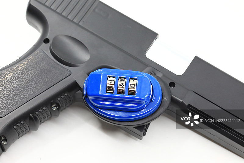 家庭枪支安全触发锁图片素材