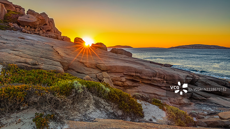 日落时分，华盛顿州埃斯佩朗斯的海洋与天空的美丽景色图片素材