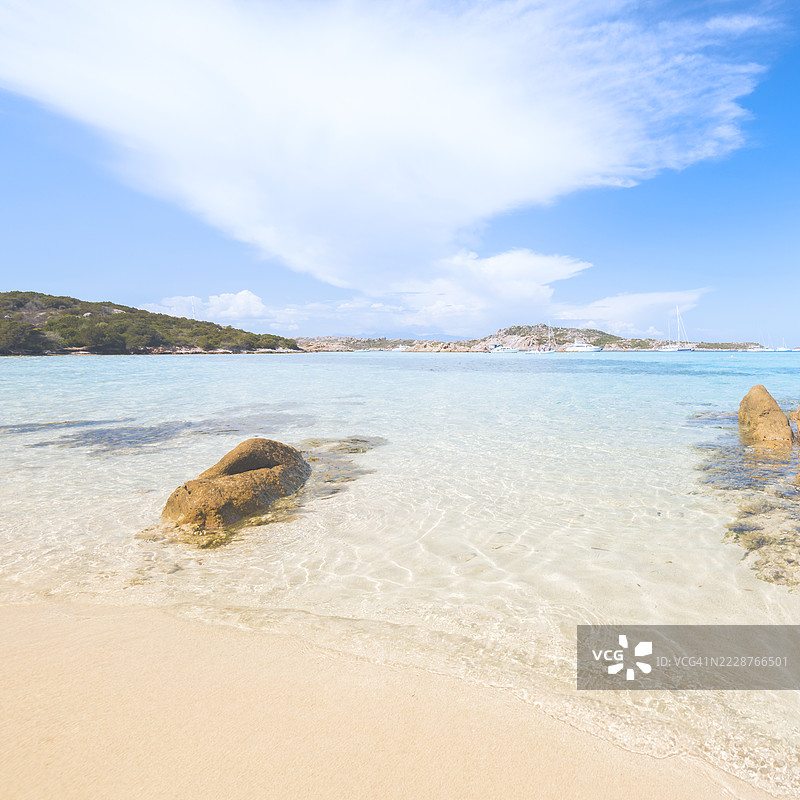 卡拉德卡瓦利耶雷，布德利岛，拉马达莱纳群岛，撒丁岛，意大利图片素材