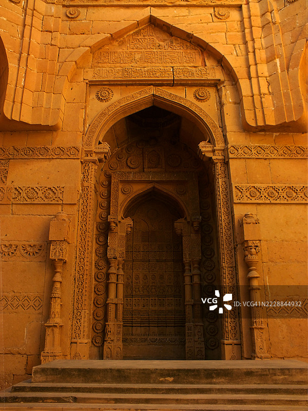 Makli的墓葬建筑细节和内部视图图片素材