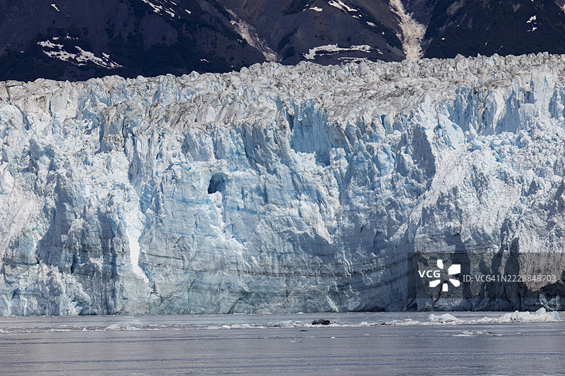 哈伯德冰川的冰面图片素材