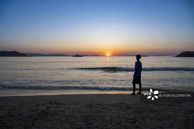 希腊奢华的海滨之夜图片素材